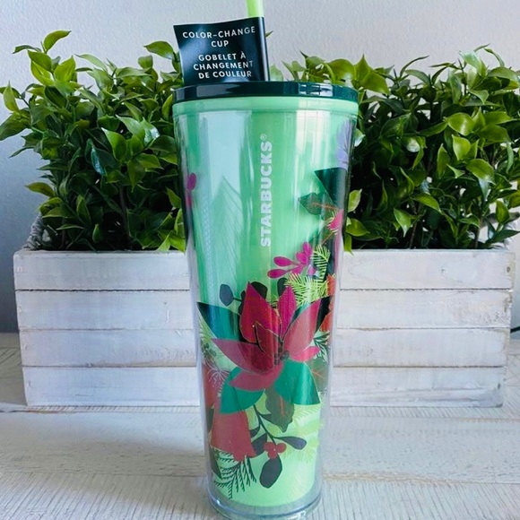 ❤️NEW💚 Starbucks Holiday 2021 Poinsettia 24 oz Cold Cup - Picture 1 of 4